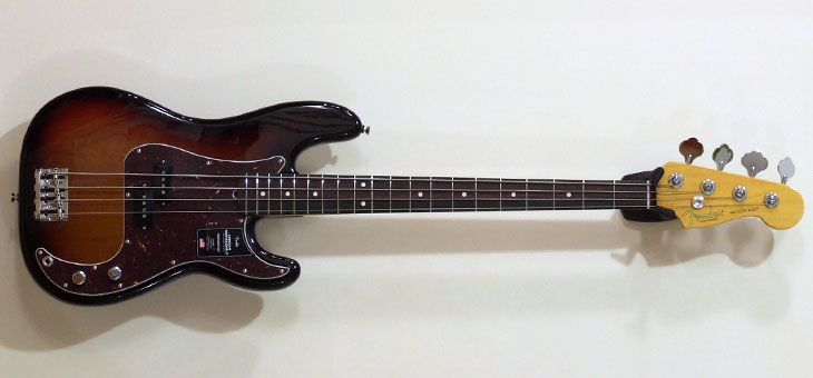 Fender - Am Pro II P 3TS