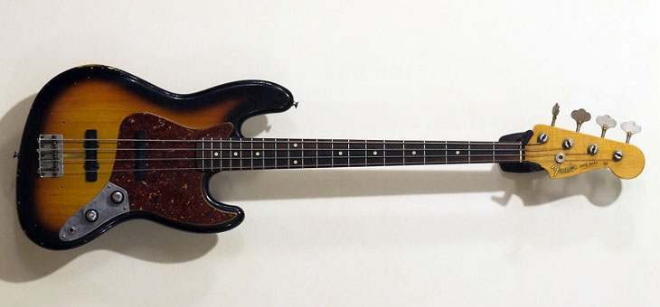 Fender - CS Ltd edition Duo Tone Jazz