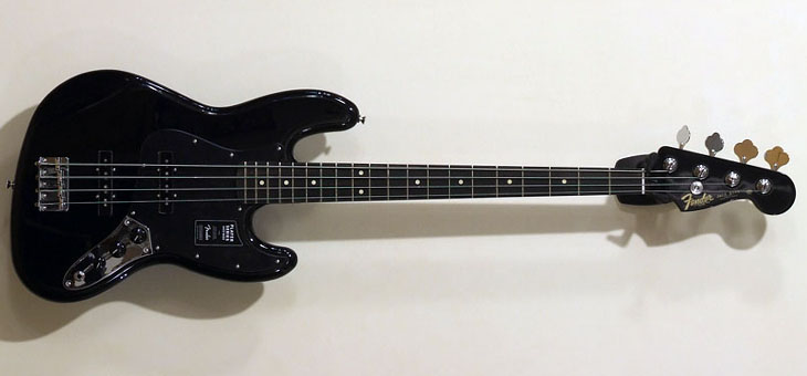 Fender - Ltd ed Player Jazz All Black